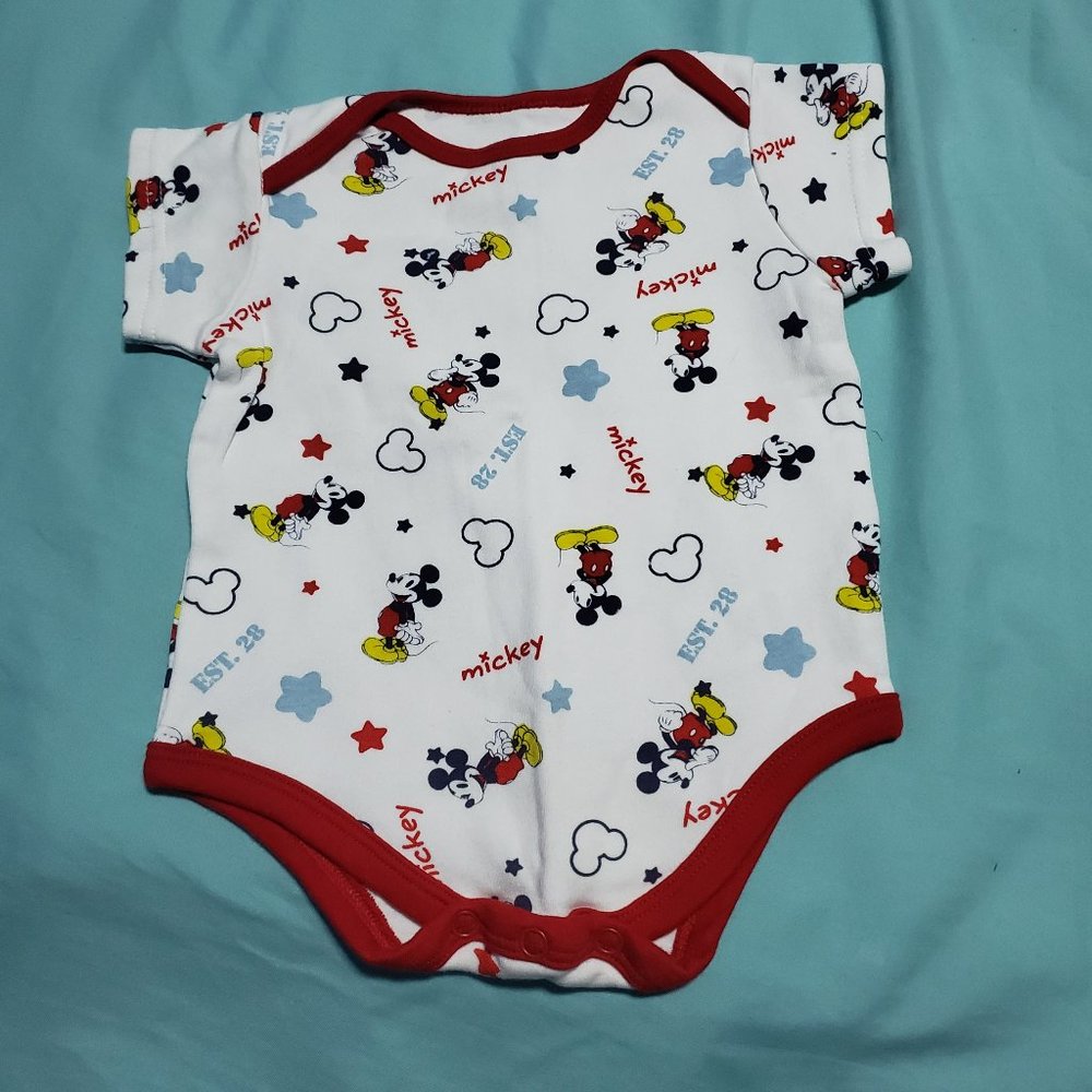 Onesie Disney Mickey Mouse White Est 28